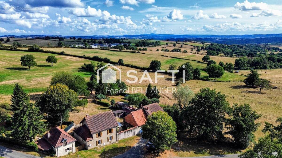 Photo 1 - Maison à SERVANT