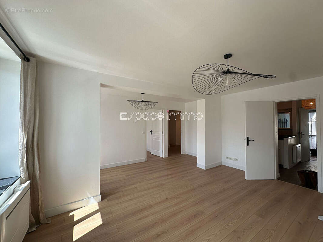 Appartement à DUCLAIR