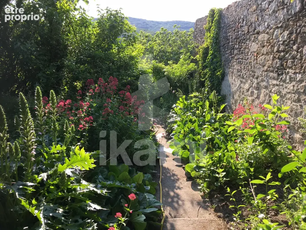 Bâtisse du XVIIIe siècle avec dépendances   Vallée de la Drôme - photo 22