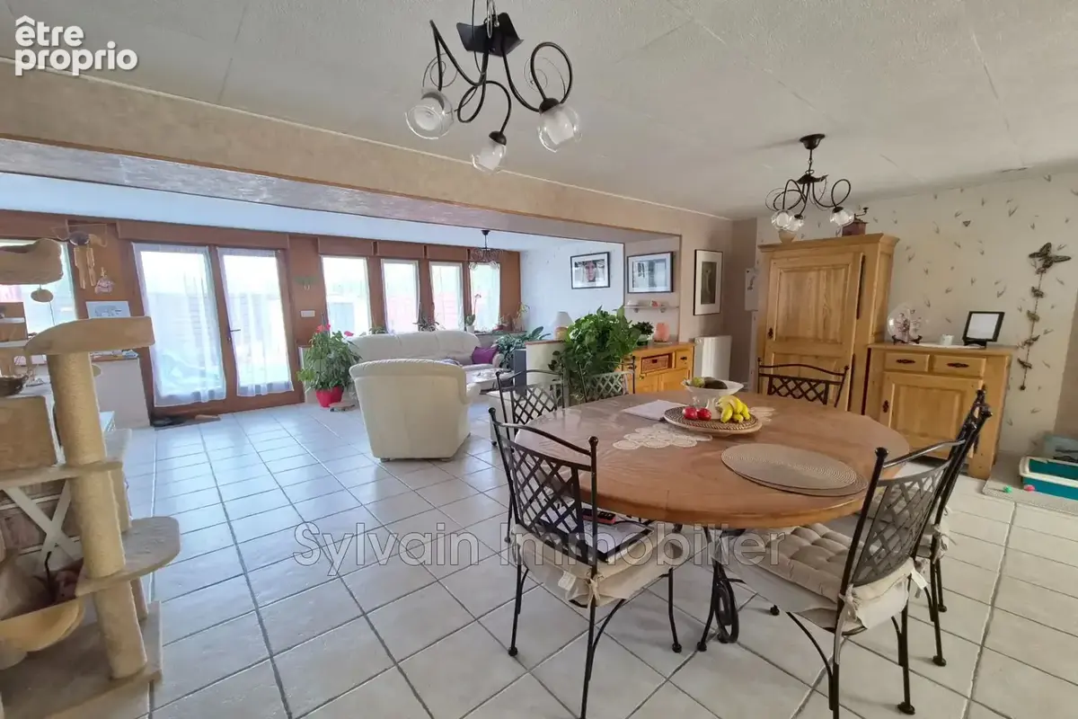 Maison 4 pièces 92 m² à vendre à Lachapelle-Aux-Pots (60650) - photo 2