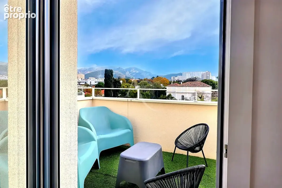 Rare à la vente : Magnifique T4 en rooftop avec 55 m2 d'extérieur secteur Michelet proche St Anne - photo 8