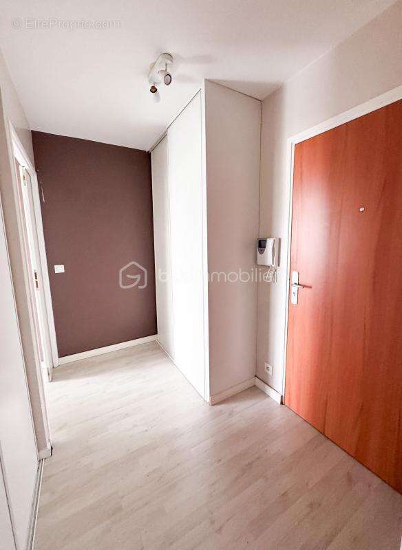 Appartement à ROSNY-SOUS-BOIS