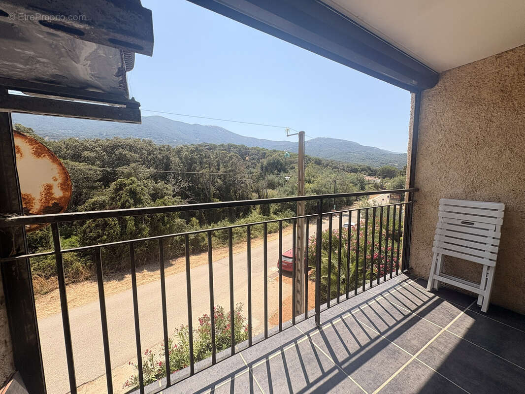 Vente appartement F2 duplex plage à pieds - photo 9
