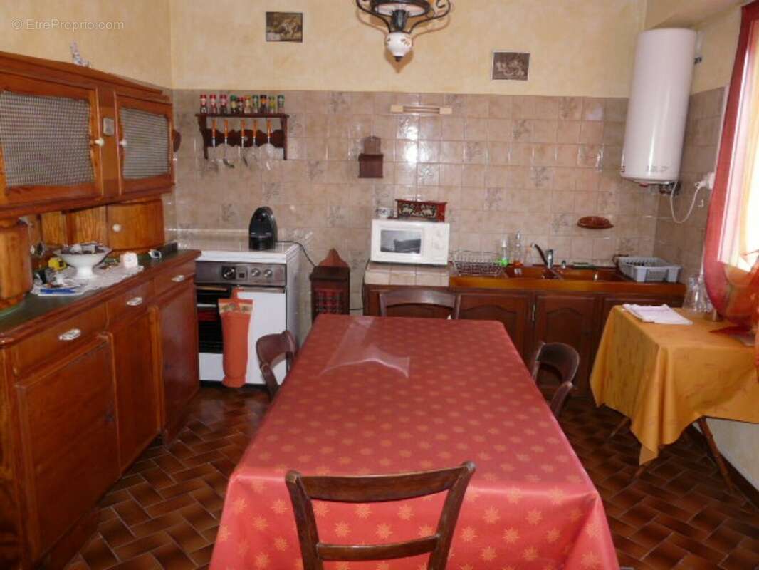 Maison à LAROQUE-TIMBAUT