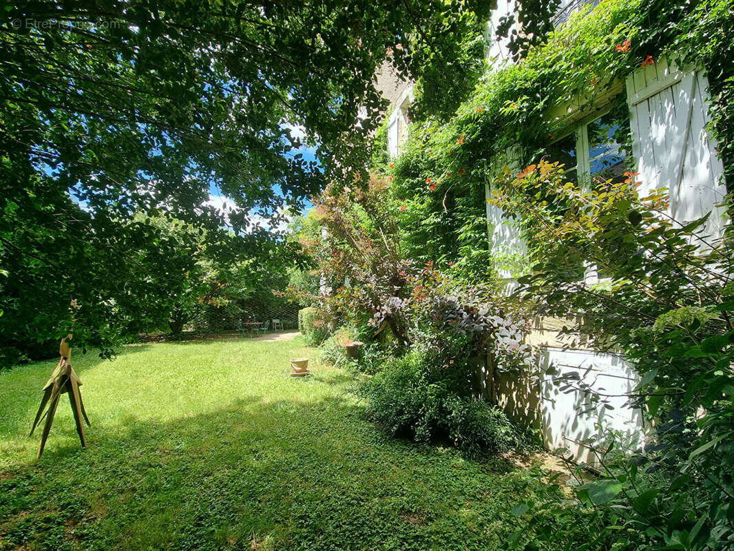 Maison à POUGUES-LES-EAUX