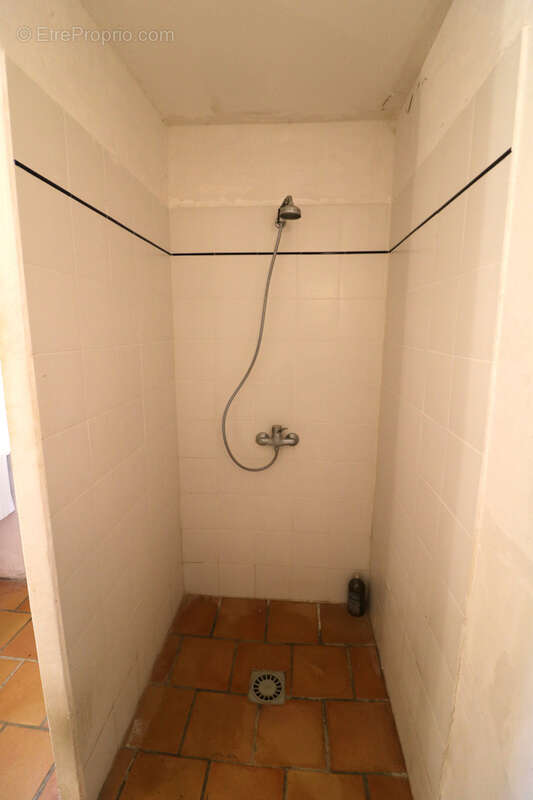 Maison à MONLEON-MAGNOAC