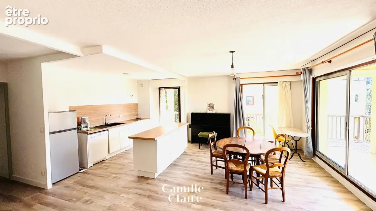 Centre ville et commerces à pied Aix en Provence - Appartement  T3 - T4 avec terrasse, ascenseur et parking - - photo 5