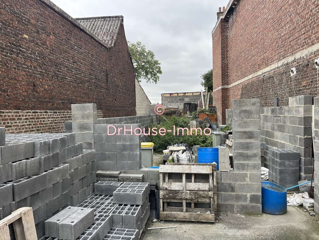 Terrain à ESCAUDAIN