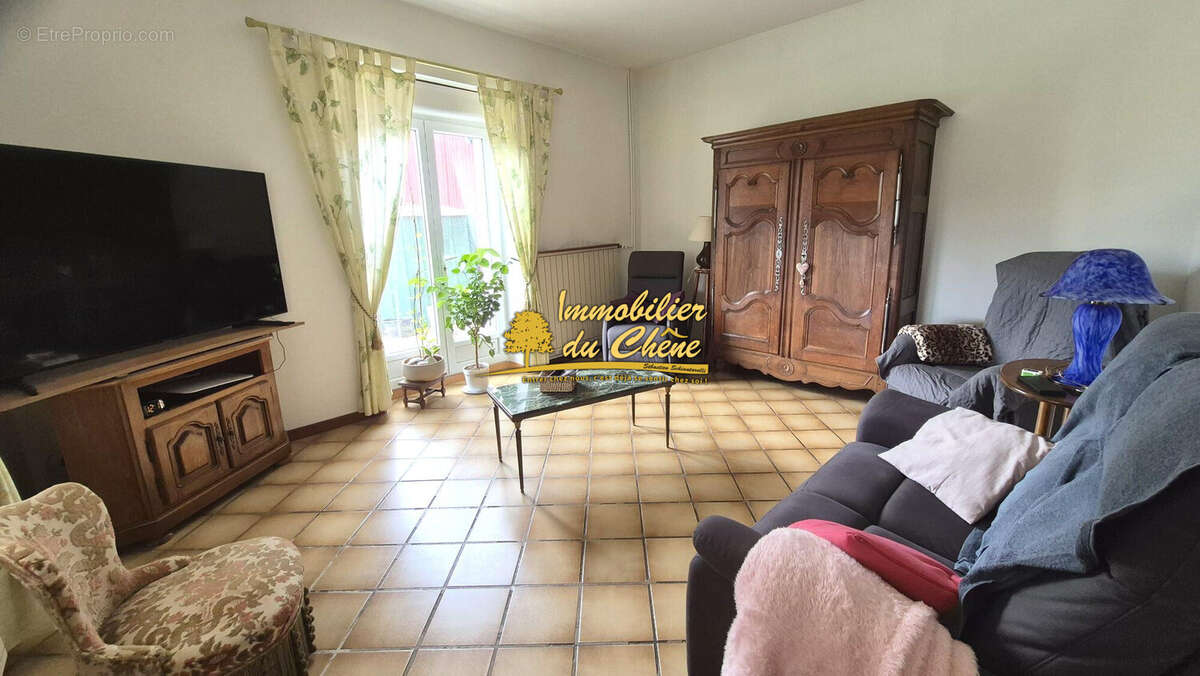 Maison à AILLEVILLERS-ET-LYAUMONT