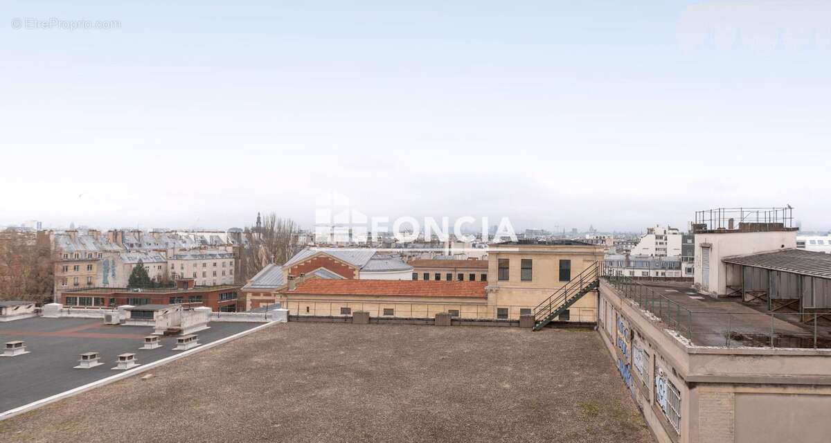 Appartement à PARIS-10E