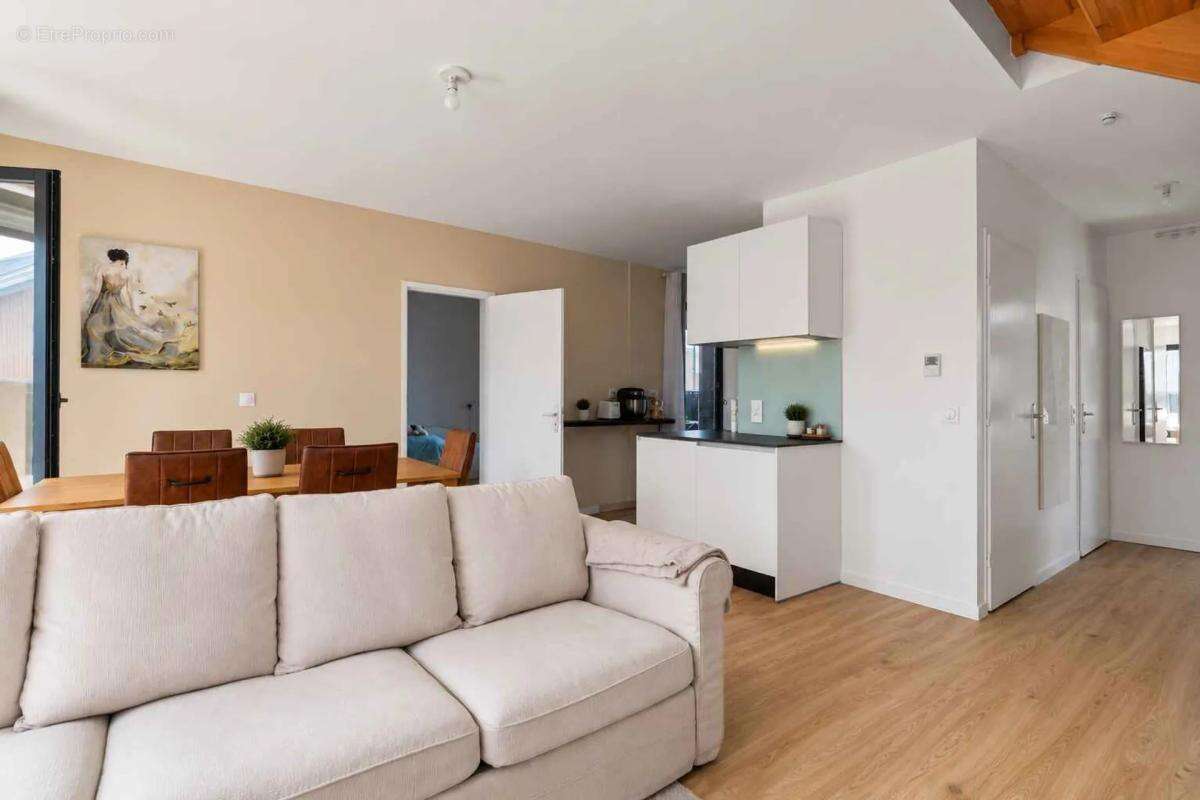 Appartement à BUSSY-SAINT-GEORGES