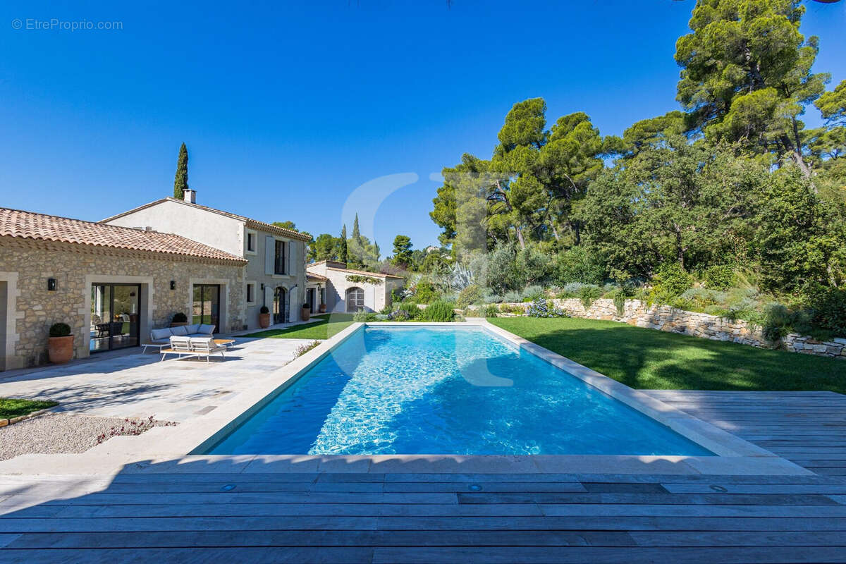 Maison à MAUSSANE-LES-ALPILLES