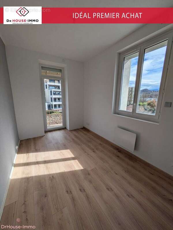 Appartement à LA TALAUDIERE
