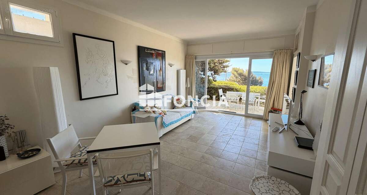 Appartement à LE LAVANDOU