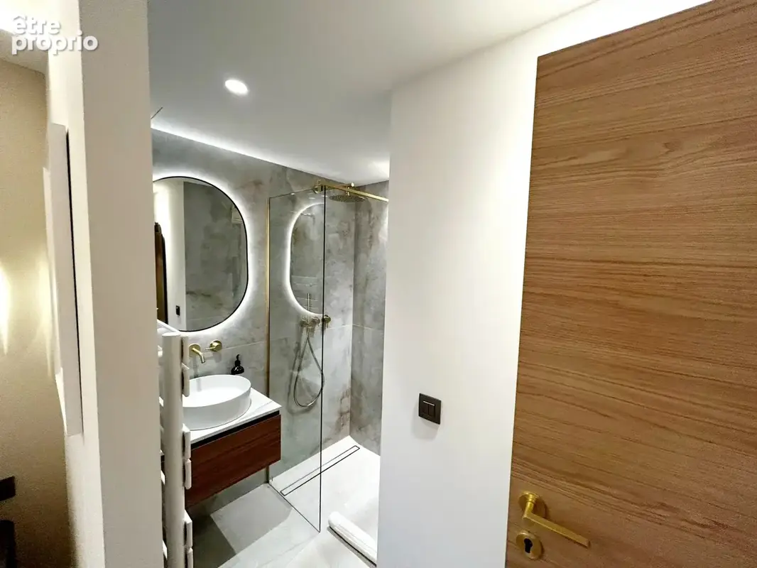A vendre à Cannes Résidence de Standing - Vue Mer - Magnifique  4 pièces de 100 m² - photo 14