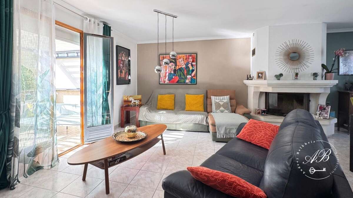 Maison à SAINT-GENIES-DE-MALGOIRES