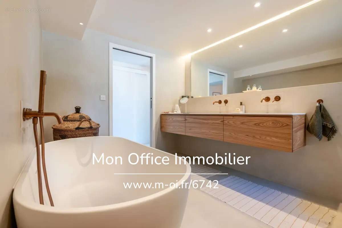 Maison à AIX-EN-PROVENCE