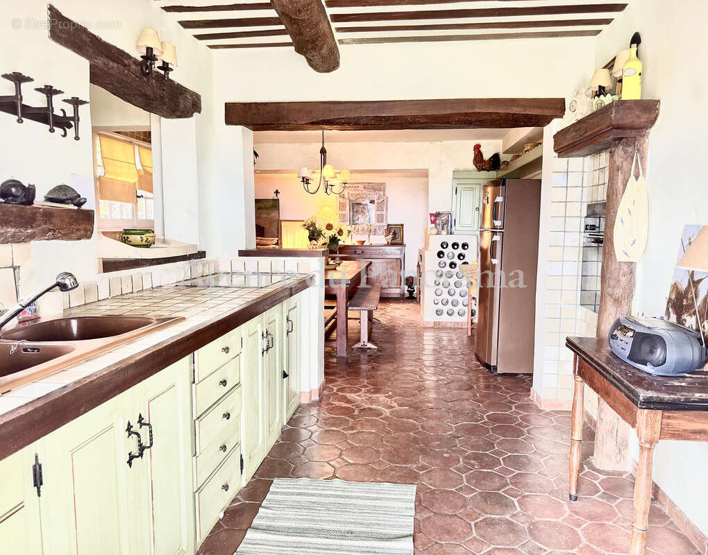 Maison à SPERACEDES