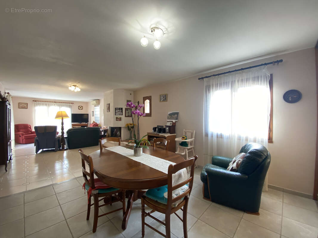 Maison à VIAS