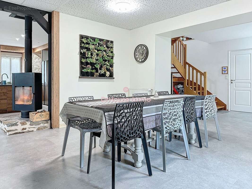 Maison à MALESTROIT