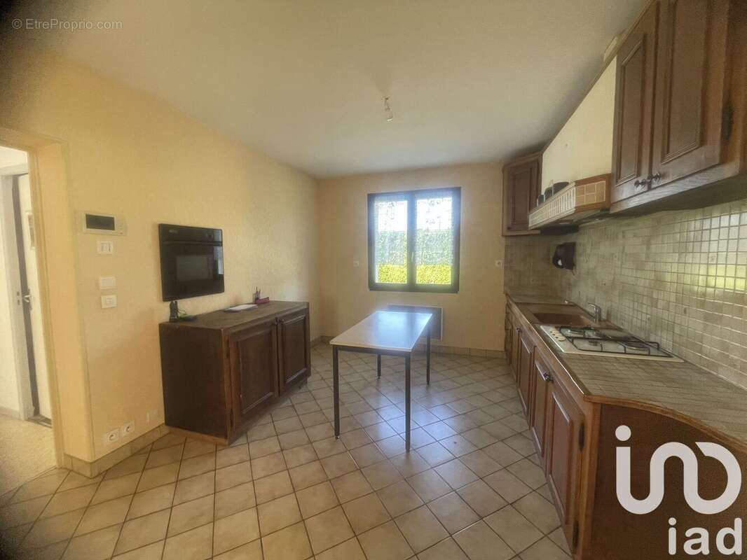 Photo 8 - Maison à YERMENONVILLE