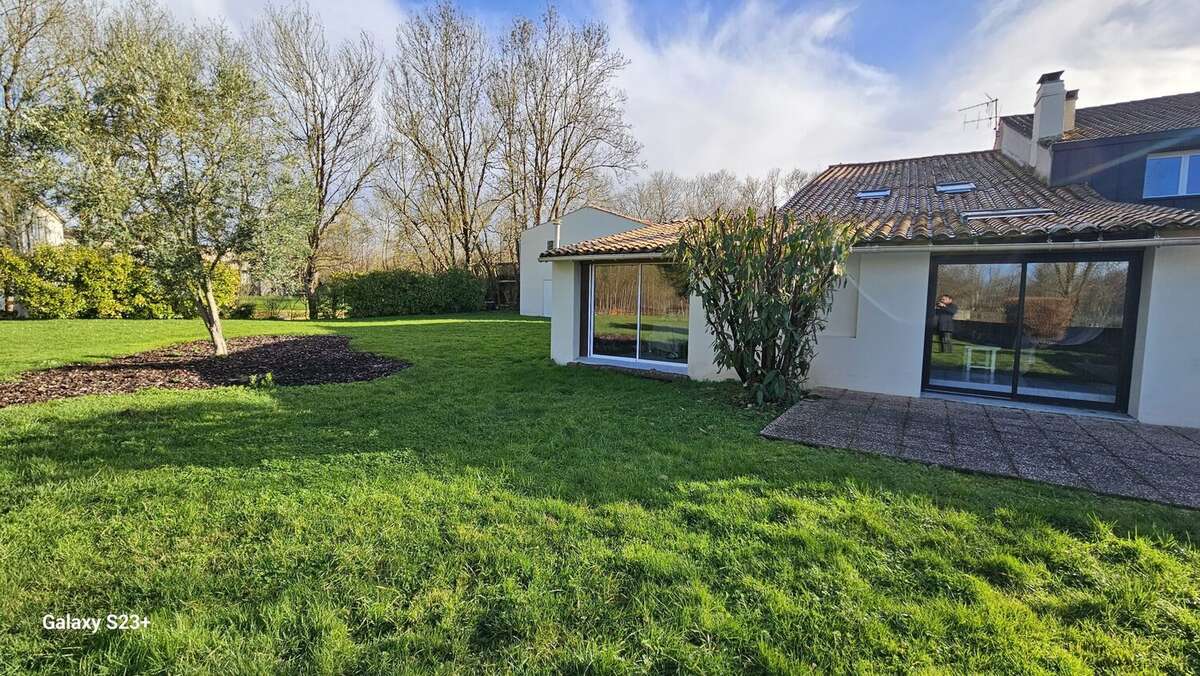 Maison à SAINT-HILAIRE-LA-PALUD