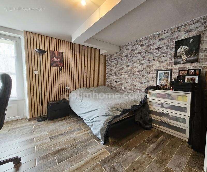 Maison à TROIS-PALIS