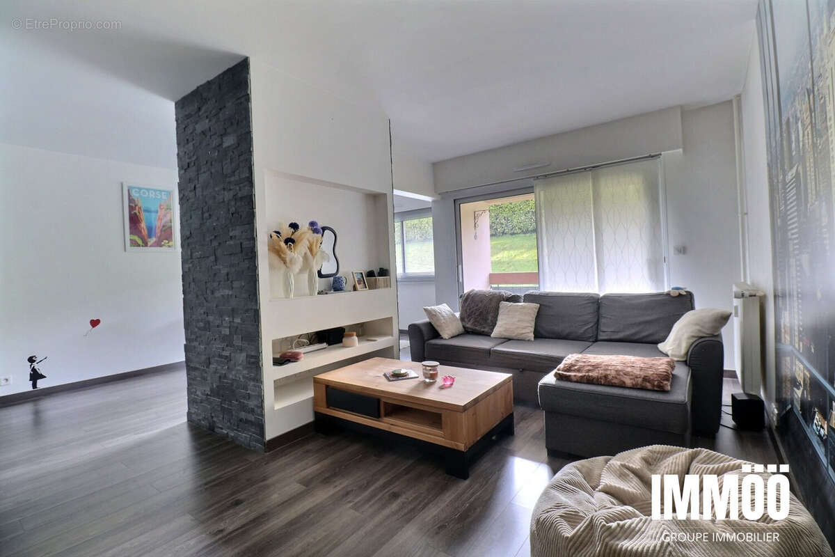 Appartement à DEVILLE-LES-ROUEN