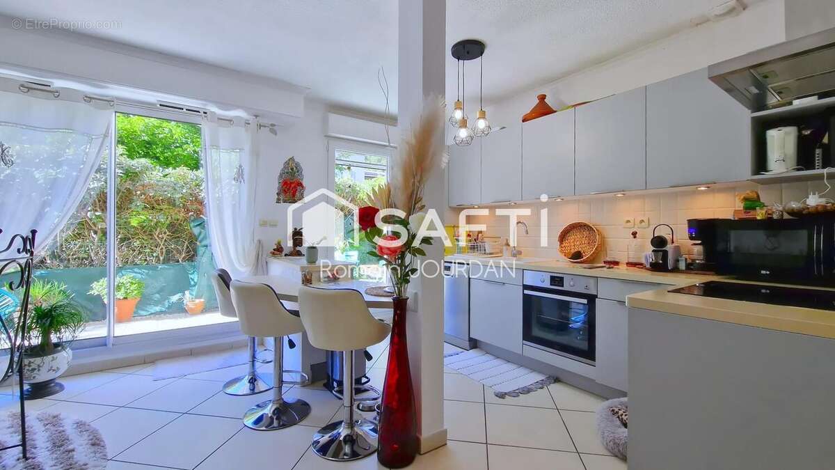 Photo 3 - Appartement à HYERES