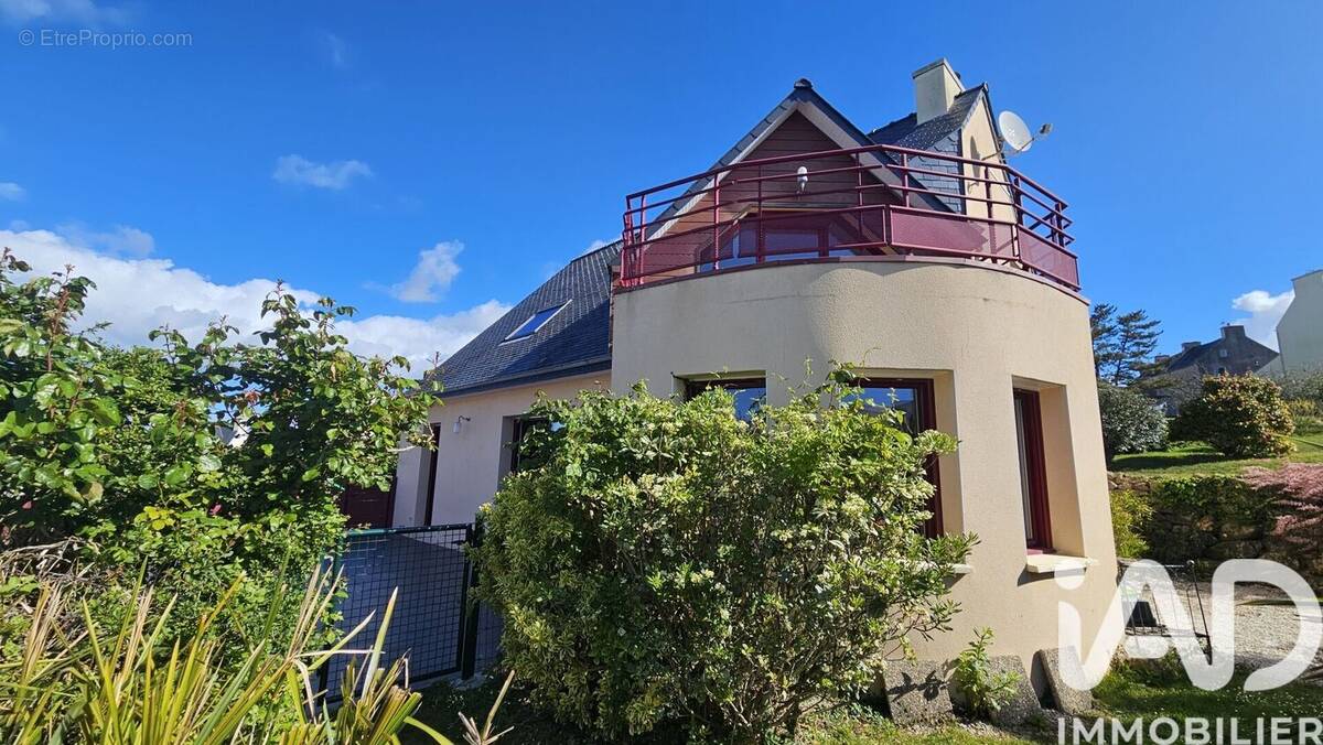 Photo 1 - Maison à PLOUHINEC