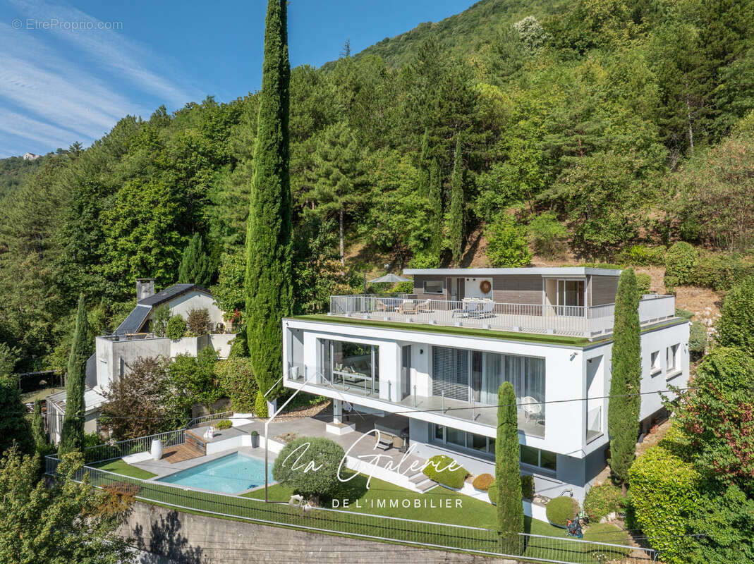 Magnifique maison d'architecte a la tronche - photo 9