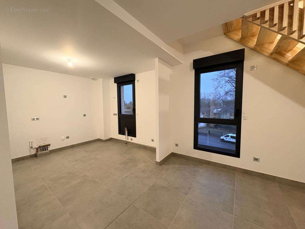 Appartement à BIZANOS