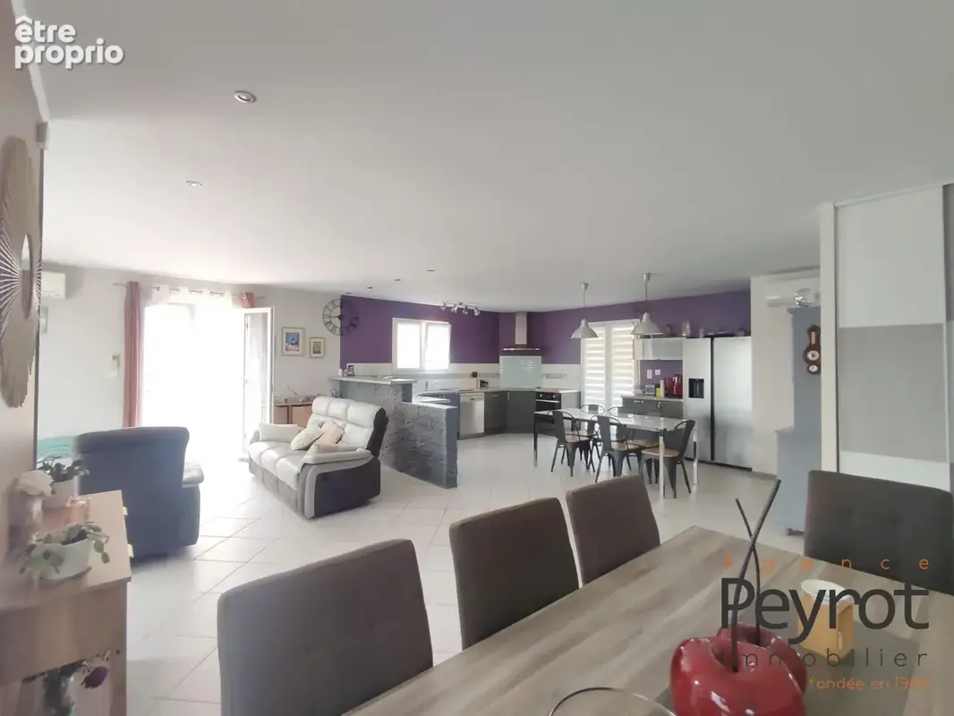 Maison 116 m² à Saint-Paul-De-Fenouillet  - photo 2