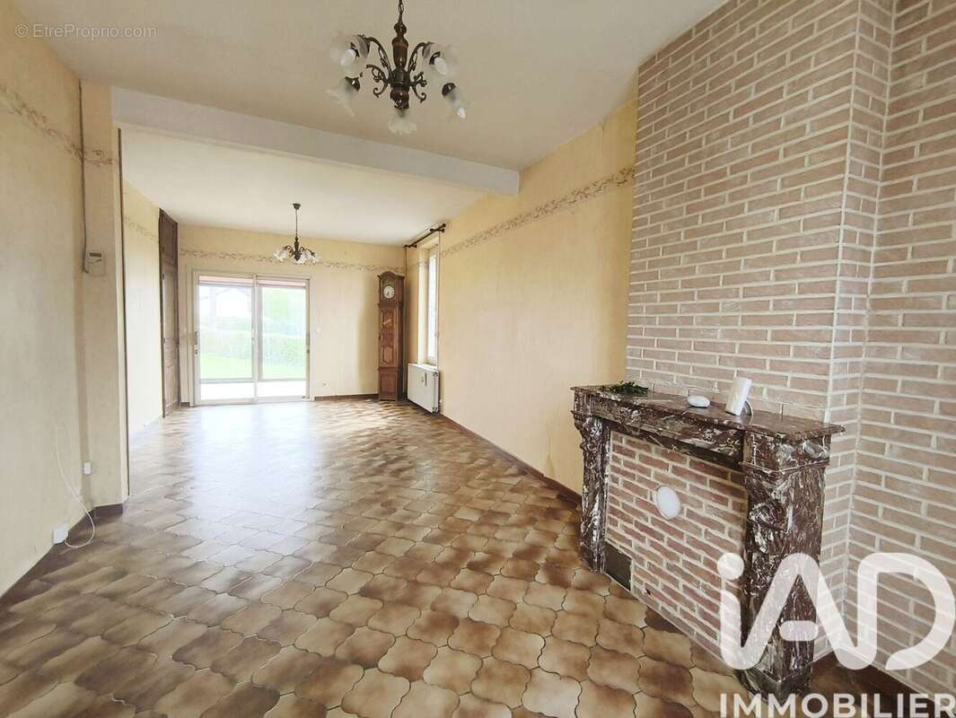 Photo 3 - Maison à HIRSON