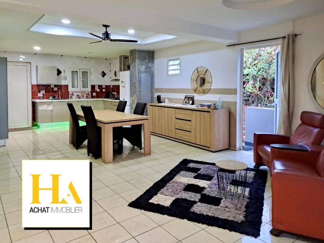 Maison à L&#039;ETANG-SALE