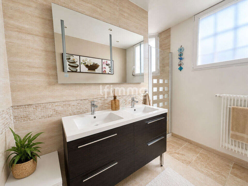 Maison 160m² complètement rénové +studio indépendant - 33140 Cad - photo 4