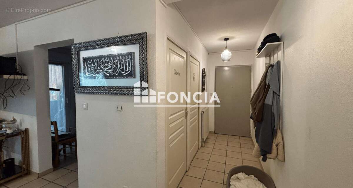 Appartement à LE PONTET