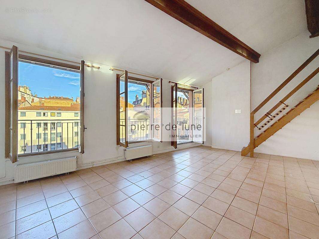 Appartement à LYON-1E