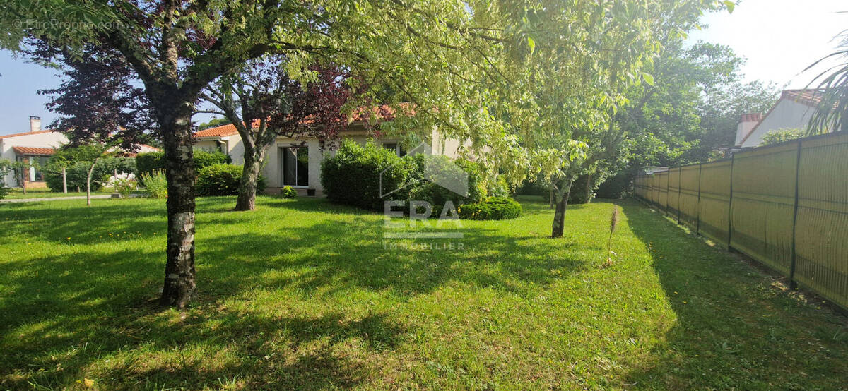 Maison à BREUILLET