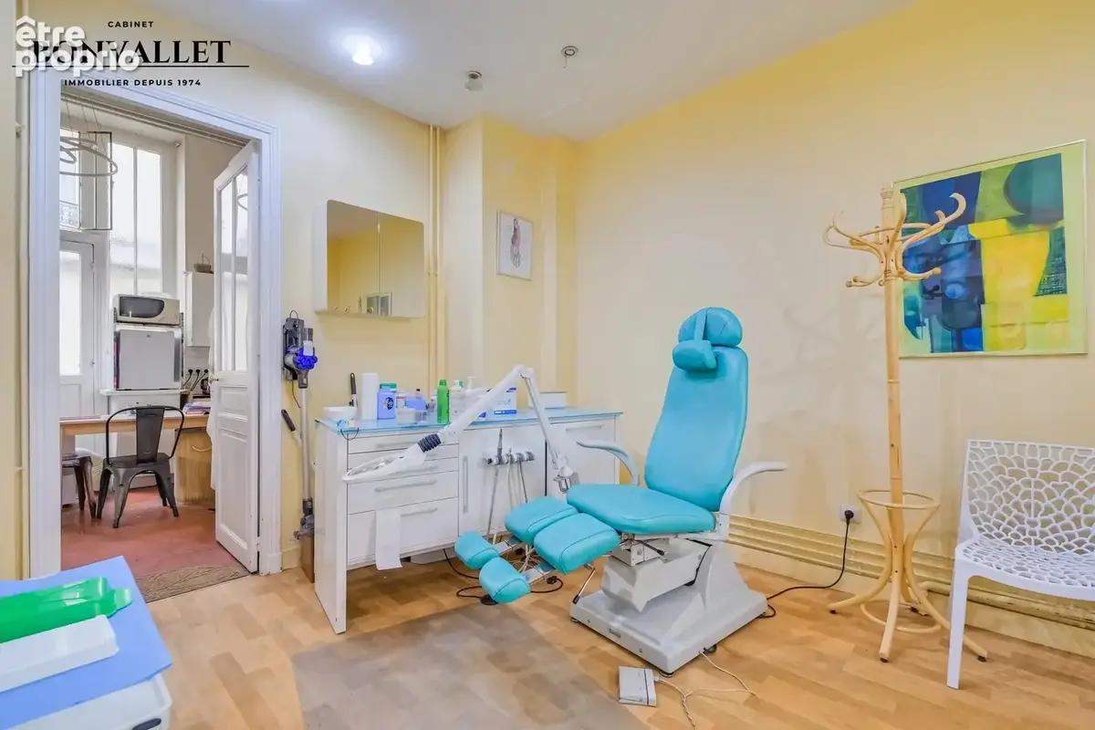 Paris 15e – boucicaut – murs de boutique occupés – 46 m² - photo 3