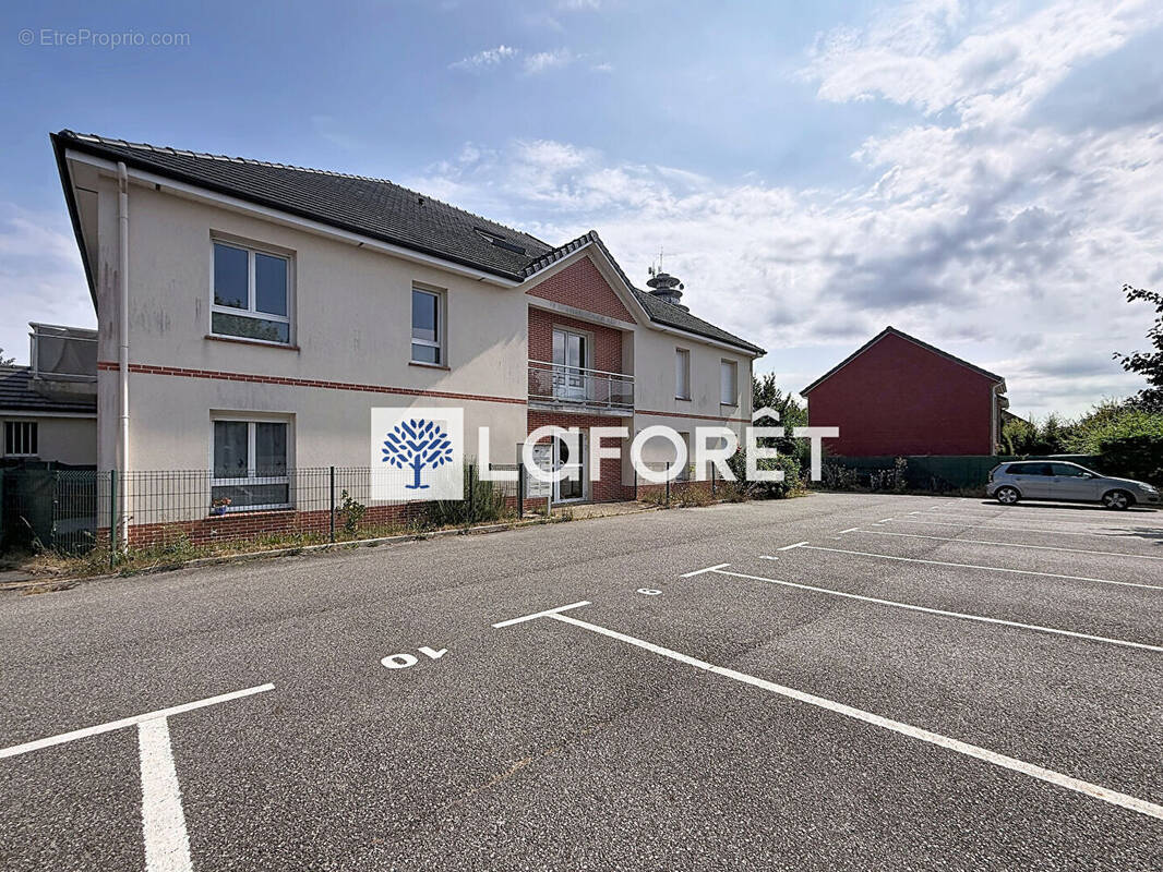 Appartement à LE MESNIL-ESNARD