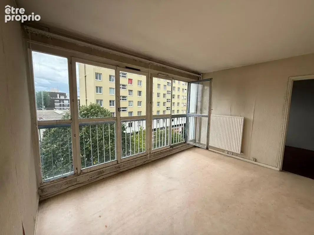 ARGENTEUIL - Appartement de type F2 à vendre - photo 1