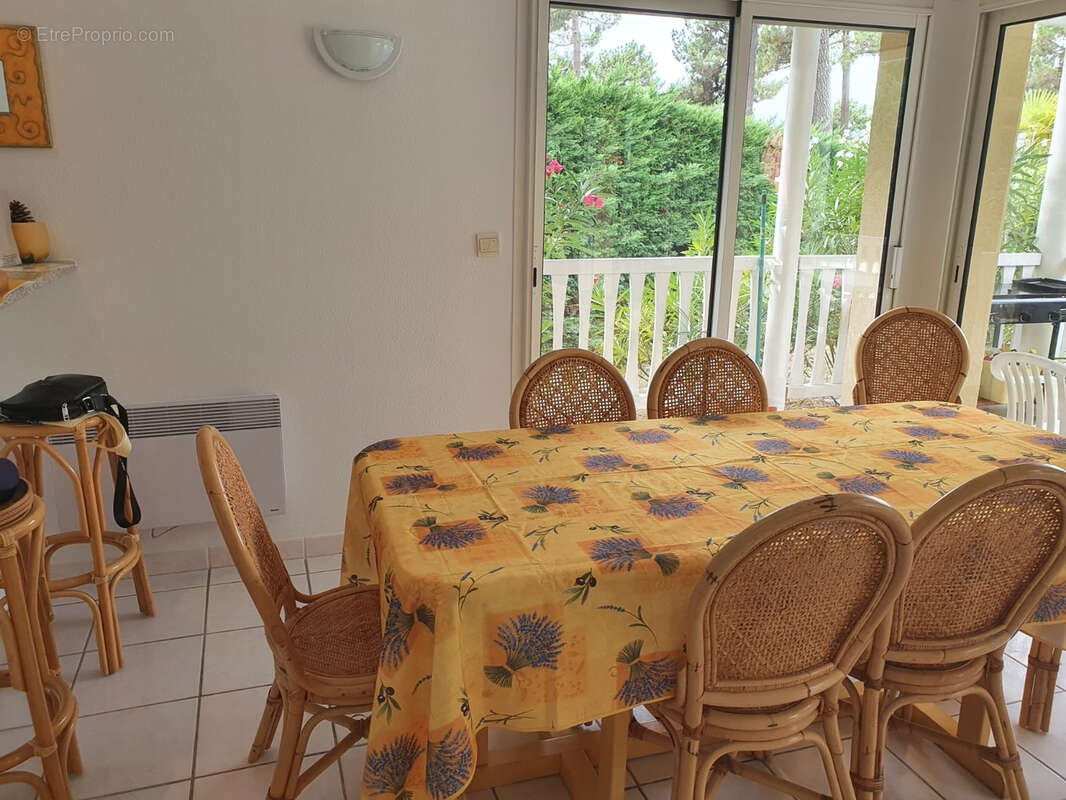 Maison à LACANAU