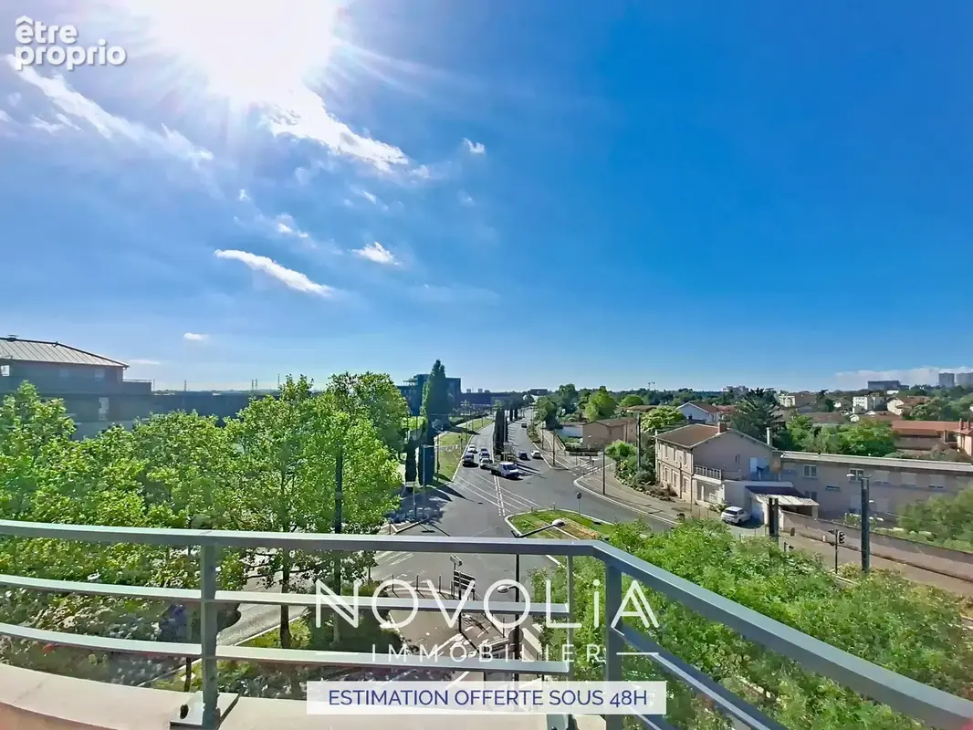 T3 en dernier étage avec balcon et vue dégagée + box fermé - photo 9
