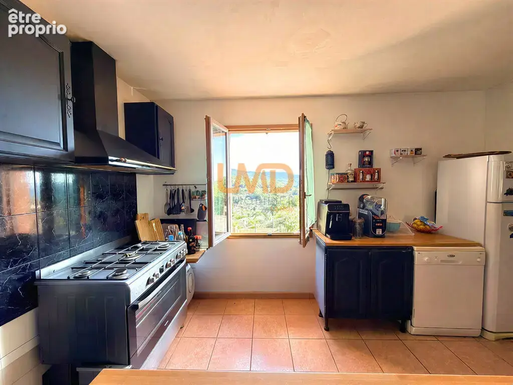 Figanières – Maison familiale 5 chambres, grand sous-sol - photo 10