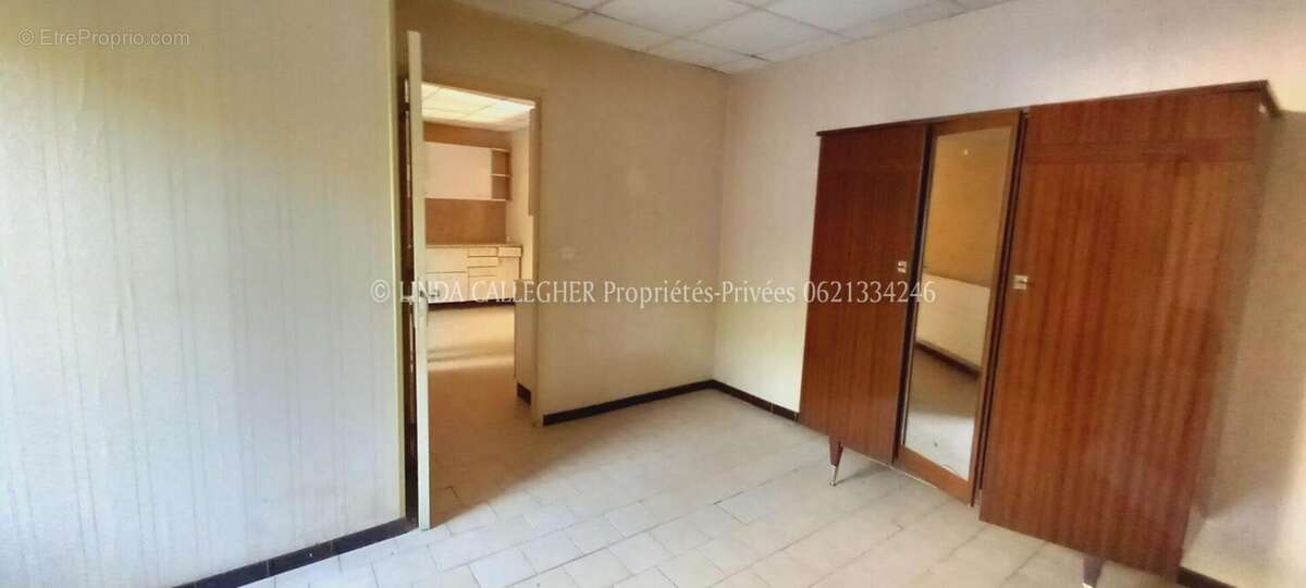 Immeuble de 7 appartements libres 466m2 - photo 10