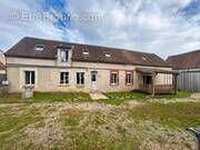 Maison à PERCENEIGE