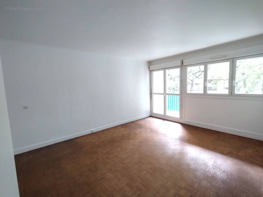 Appartement à AUBERGENVILLE