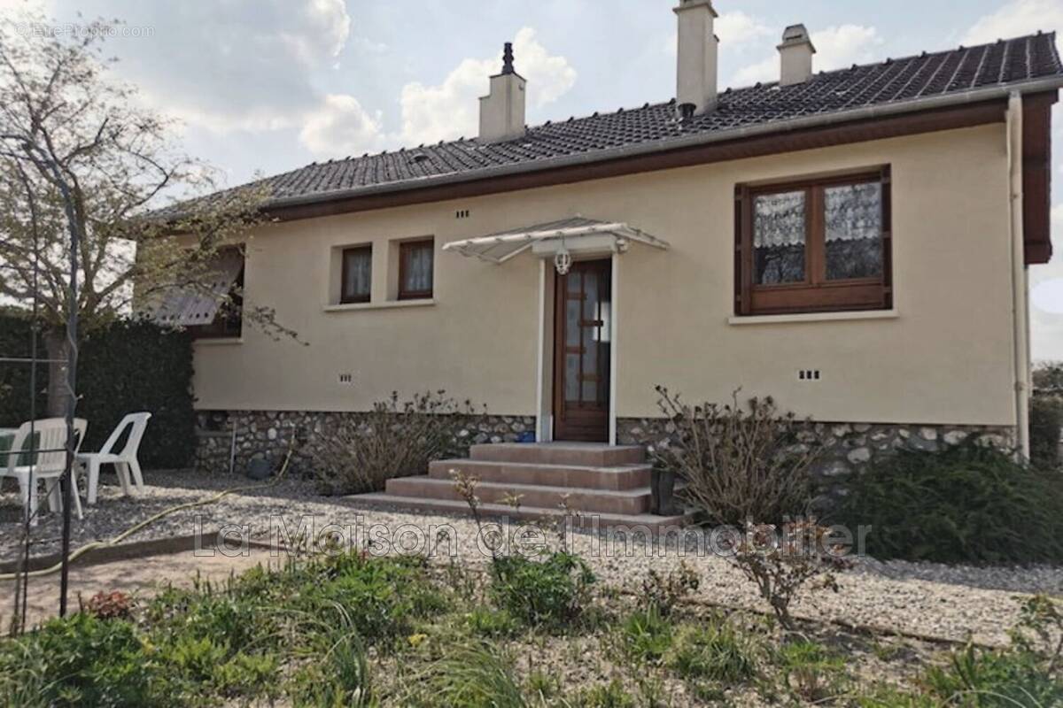 Maison à SAINT-PIERRE-LES-ELBEUF