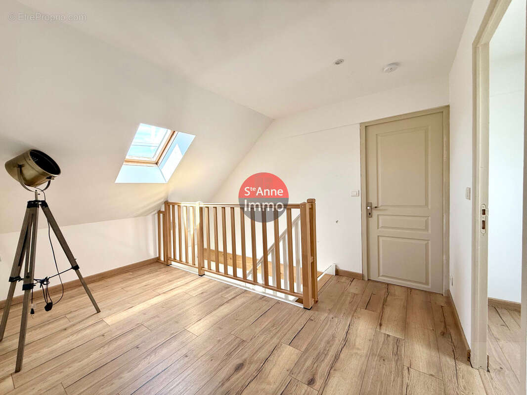 Liancourt fosse - 120m2 - autonomie de plain pied - 3 chambres - 1 bureau - garage - dependances - cave - jard - photo 14